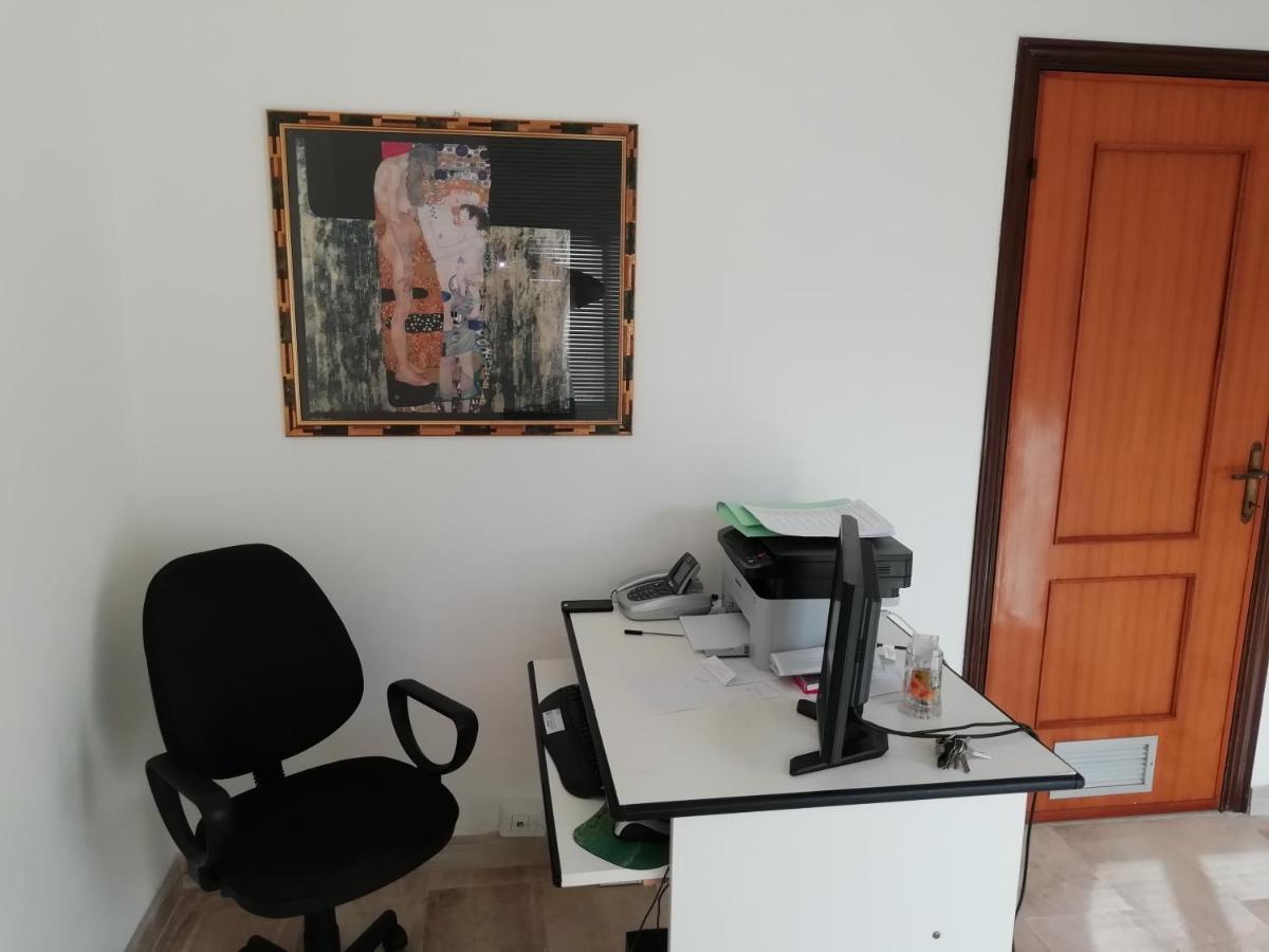 B&B La Regina Carbonia Esterno foto